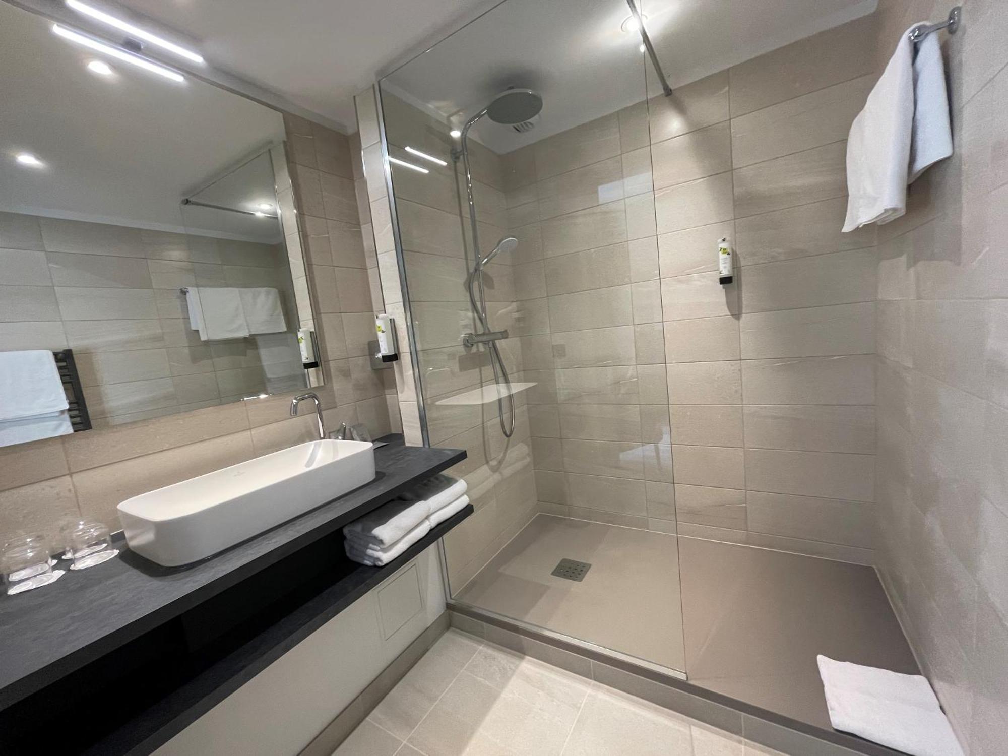 Les Appartements du Parc - Accès piscine et spa Munster  Chambre photo